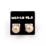 ต่างหูมุกE