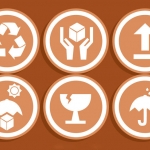 ฉลากป้ายติดพัสดุไปรษณีย์ สไตล์การออกแบบดีไซน์แบบเรียบๆแต่มีสไตล์ ฉลากไว้ใช้แปะกับกล่องพัสดุสำหรับพัสดุที่ต้องมีความระวังในการขนส่ง // ตัวอย่างดีไซน์ สติ๊กเกอร์ฉลาก Chill Shop Package