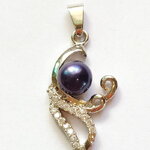 จี้มุกน้ำจืดสีเทา