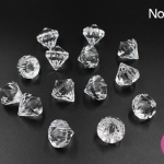 No.529 อะคริลิคจี้ทรงเพชรขนาด20*22mm.