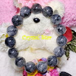 สร้อยข้อมือแก้วขนเหล็ก