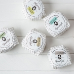 ไอเดียสำหรับการพิมพ์ สติ๊กเกอร์ฉลากสินค้า // สไตล์การออกแบบ ดีไซน์แบบเรียบๆ แต่มีสไตล์ ฉลากไว้ใช้สำหรับ แปะกับห่อกระดาษขนมคุกกี้