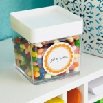 ไอเดียสำหรับการพิมพ์ สติ๊กเกอร์ฉลากสินค้า // สไตล์การออกแบบ ดีไซน์น่ารัก หวานๆ เก๋ๆ ฉลากใช้สำหรับ แปะกับแพคเกจทั่วไป ขนม ลูกอม