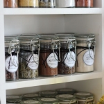 ไอเดียสำหรับการพิมพ์ สติ๊กเกอร์ฉลากสินค้า // สไตล์การออกแบบ ดีไซน์เรียบๆ ใสๆ ฉลากใช้สำหรับ แปะกับขวดโหลแก้ว