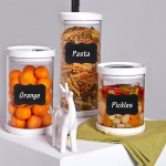 ไอเดียสำหรับการพิมพ์ สติ๊กเกอร์ฉลากสินค้า // สไตล์การออกแบบ ดีไซน์แบบใช้โทนดำ ทำให้ดูน่าสนใจมากขึ้น ฉลากไว้ใช้สำหรับ แปะกับโหลพลาสติกใส่อาหารแห้ง,โหลใส