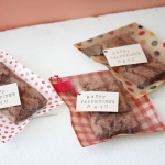 ไอเดียสำหรับการพิมพ์ ป้ายกระดาษ // สไตล์การออกแบบแบบเรียบๆ ไว้แปะกับถุงคุกกี้เพิ่มความโดดเด่นน่าสนใจยิ่งขึ้น ป้ายกระดาษใช้สำหรับ ห้อยแขวนสินค้า ห้อยแขวนของขวัญ ป้ายเสื้อ