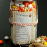 ไอเดียสำหรับการพิมพ์ สติ๊กเกอร์ฉลากสินค้า // สไตล์การออกแบบ ดีไซน์ลวดลาย สนุกๆ ฉลากใช้สำหรับ แปะกับขวดขนม