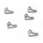 No.55 จี้รูปรองเท้า สีเงิน14*20mm.