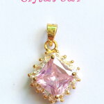 จี้คริสตัลสีชมพู