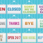 ฉลากป้ายประชาสัมพันธ์ สไตล์การออกแบบดีไซน์โดยการใช้สีสันที่สดุดตาสวยงาม ฉลากไว้ใช้แปะกับป้ายเวลาปิด-เปิด,ป้ายขอบคุณ,ป้ายขออภัย // ตัวอย่างดีไซน์ สติ๊กเกอร์ฉลาก Chill Shop Package