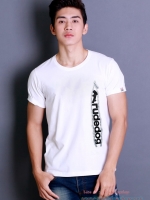 เสื้อยืดคอกรมแขนสั้น rudedog รุ่น Zipper (ซิปเปอร์) Size L