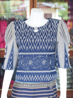 เสื้อผ้าฝ้ายย้อมคราม สีกรมท่า ไซส์ S