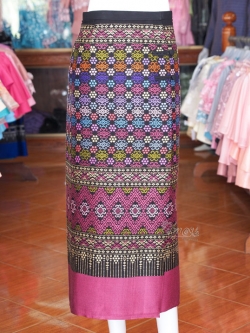 ผ้าถุงป้าย ผ้าทอลายดอกกุหลาบ เอว 32 นิ้ว