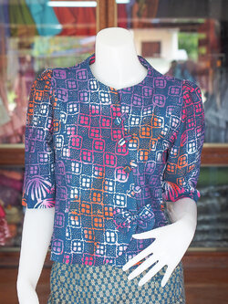 เสื้อผ้าบาติก แขนสามส่วน ไซส์ L