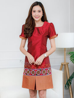 เดรสผ้าไหมแพรทองแต่งลายปัก ไซส์ S