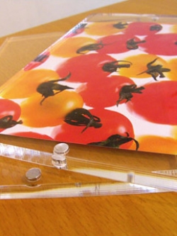 กรอบอครีลิคใสหนา ขนาดกรอบ 5*7 นิ้ว แม่เหล็ก 2 จุด