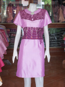 เดรสผ้าไหมแพรทอง สีม่วง ไซส์ L