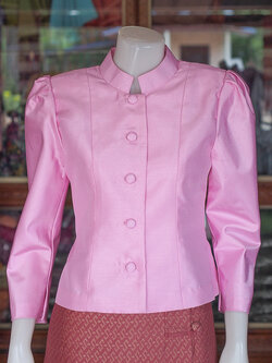เสื้อไทยจิตรลดา ผ้าไหมแพรทอง สีชมพู ไซส์ L