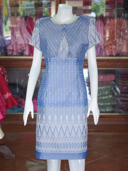 เดรสผ้าฝ้ายลายมัดหมี่ สีฟ้าเทา ไซส์ M