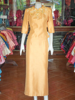 ชุดเสื้อกระโปรงผ้าไหมแพรทอง สีทอง ไซส์3XL