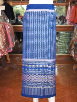 ผ้าถุงป้ายอัดกาว ผ้าทอลายจกมุก เอว 32 นิ้ว