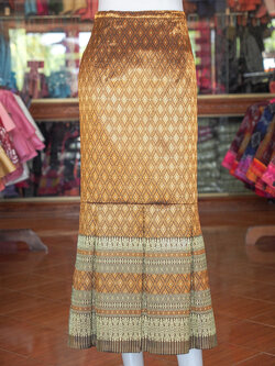 ผ้าถุงไหมแพรทิพย์แต่งจีบทวิส เอว 30 นิ้ว