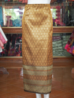 ผ้าถุงไหมแพรทิพย์ตัดสำเร็จ เอว 30 นิ้ว