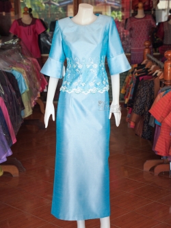 ชุดเสื้อกระโปรงผ้าไหมแพรทอง ไซส์ M