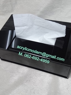 กล่องทิชชูอครีลิคสีดำ แบบเสียบด้านหน้า