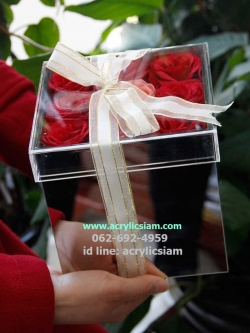 กล่องใส่กุหลาบสีเงิน แบบ 9 ดอก