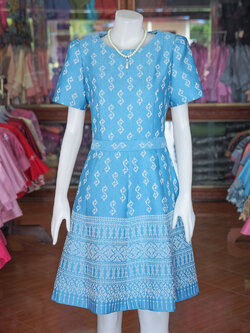 เดรสผ้าฝ้ายลายขอ สีฟ้า ไซส์ XL