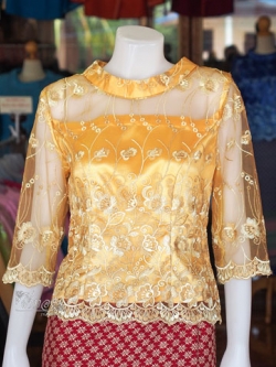 เสื้อผ้าไหมแพรทอง สีเหลืองทอง แต่งลูกไม้ ไซส์ S