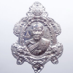 หลวงพ่อพัฒน์ วัดห้วยด้วน พญาเต่ามังกร ปากน้ำโพ กล่องเดิม (KP1194)