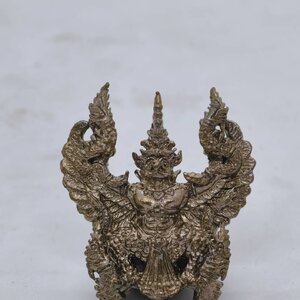 พระอาจารย์ละ วัดสร้อยสุวรรณ พญาครุฑ 9 หน้า เจริญพร ปี 2559 AC1784