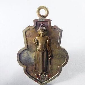 หลวงพ่อธรรมจักร วัดธรรมามูล มหาพุทธานุภาพ สองราช (KA517)