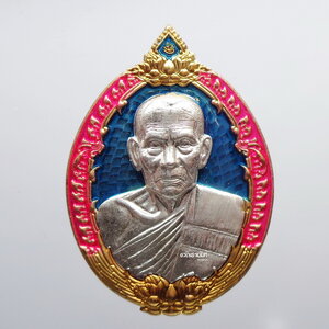 หลวงพ่อพัฒน์ วัดห้วยด้วน นครสวรรค์ รัตนโชติ ยกหน้ากาก ลงยา กล่องเดิม (KP2352)