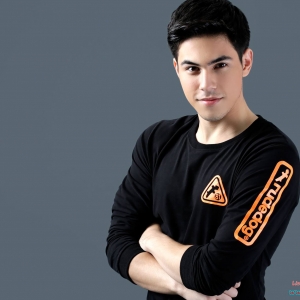 เสื้อแขนยาว เสื้อกันหนาว เสื้อแจ็คเก็ต