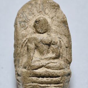 พระคง จังหวัดลำพูน สภาพเดิม สามารถนำไปเป็นองค์ครู AC3999