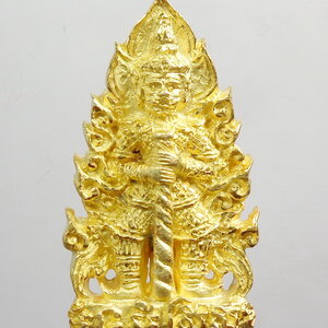 ท้าวเวสุวรรณ หลังมหาเทพจำแลง ครูบากฤษณะ อินทวัณโณ ทอง