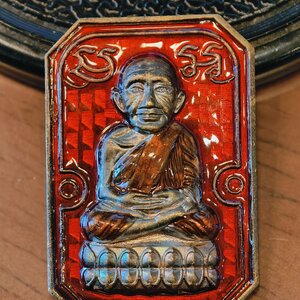 หลวงปู่มหาศิลา วัดพระธาตุหมื่นหิน หลวงปู่ทวด เหยียบน้ำทะเลจืด รุ่นเศรษฐี 168 KA2829