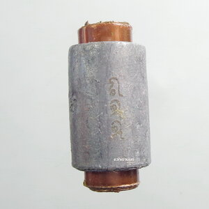 ตะกรุดนางเย้า ครูบาคำฝั้น วัดกอโชค จังหวัดเชียงใหม่ กล่องเดิม หายากแล้ว