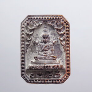 หลวงปู่บุดดา วัดป่าใต้พัฒนาราม พระแก้วมรกต แปดเหลี่ยม (AB3025)