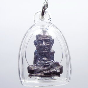 หลวงปู่ทวด อ.หม่อม นิรนาม ไตรภูมิ – อ.นวล มหายันต์ มีโค้ด (AB676)