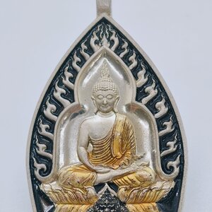 หลวงพ่อคง วัดกลางบางแก้ว เจ้าสัว พุทธศิลป์ รวยพันล้าน 75 ปี อัลปาก้า ลงยา (AC3068)