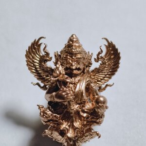 ครูบาภัทรญาโณ วัดธรรมชัยมงคลบ้านทุ่งละคร พญาครุฑ เศรษฐีพันล้าน AC2439