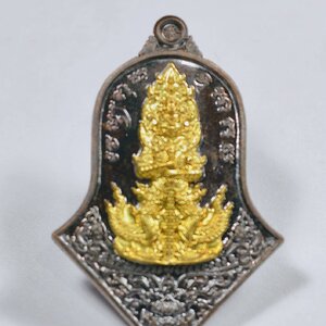 หลวงพ่ออิฏฐ์ วัดจุฬามณี ท้าวเวสสุวรรณ เทวา ประธานทรัพย์สินเจริญดี ยกหน้ากากทอง KA972