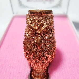 ครูบาเเบ่ง วัดบ้านโตนด พญานกถึดทือ เงินมาก รวยทันใจ เลข8 (AB6132)