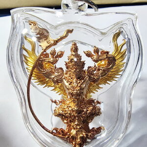 พญาครุฑ วัดครุฑ รุ่น 4 เชิญธงเศรษฐี อัศจรรย์โลกไม่ลืม ปีกเพลิง พิมพ์ใหญ่ (AC288)