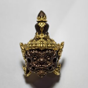 หลวงพ่อสุชาติ เศียรท้าวเวสสุวรรณ อายุวัฒนมงคล (AC3235)