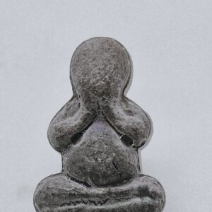 หลวงปู่วาส พระปิดตาพิมพ์พุงป่อง วัดสะพานสูง เนื้อผงพุทธคุณ AC2133